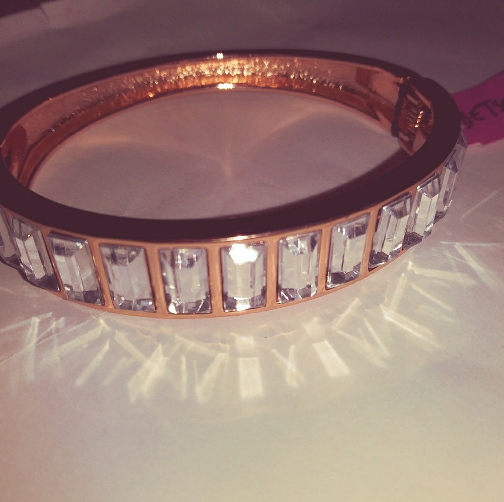 Betsey Johnson Bangle Bracelet